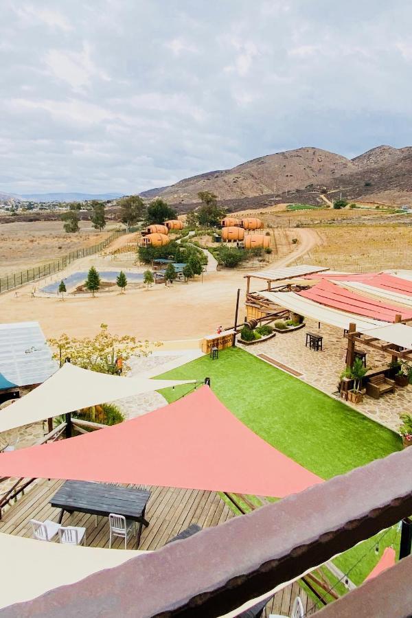 El Mirador Hotel *